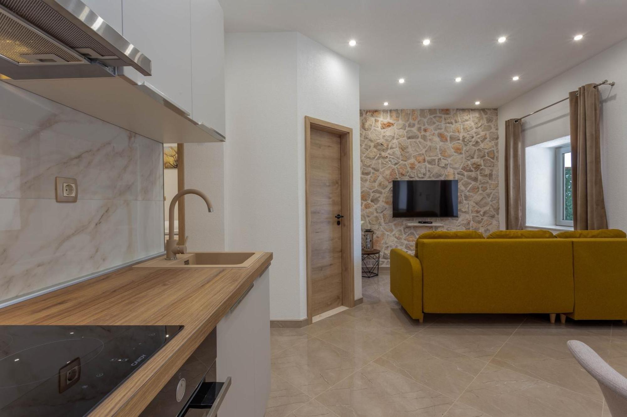 Apartment Zastupac 8761A Хвар Екстериор снимка
