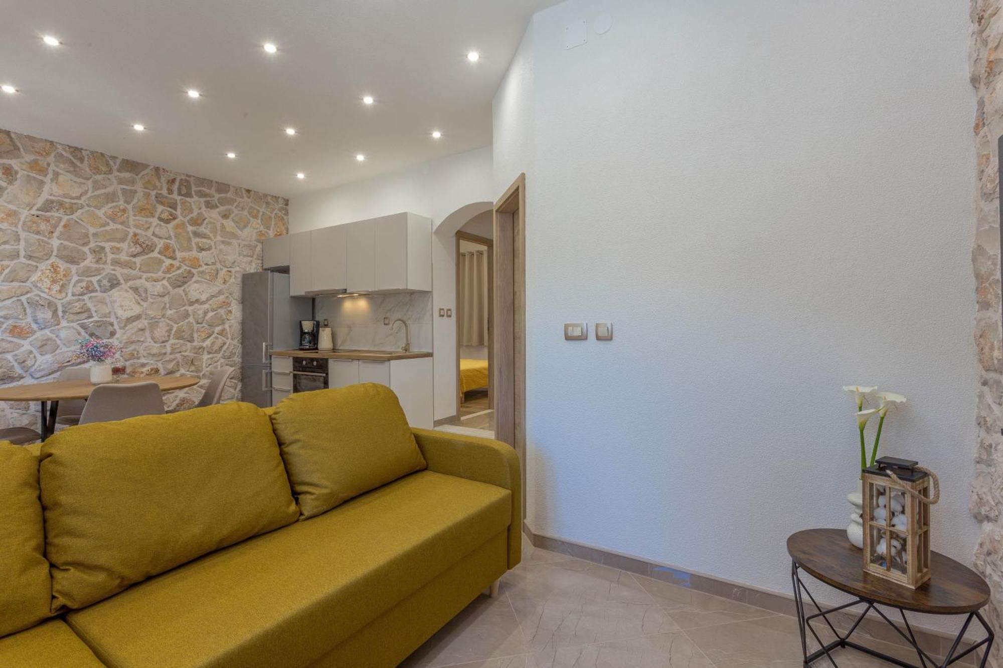 Apartment Zastupac 8761A Хвар Екстериор снимка